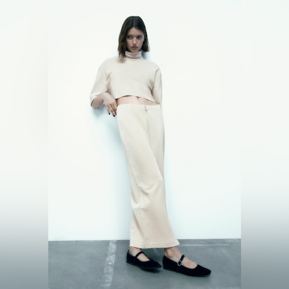 ZARA ZIPPERED MIDI SKIRT - Picture 2 of 8